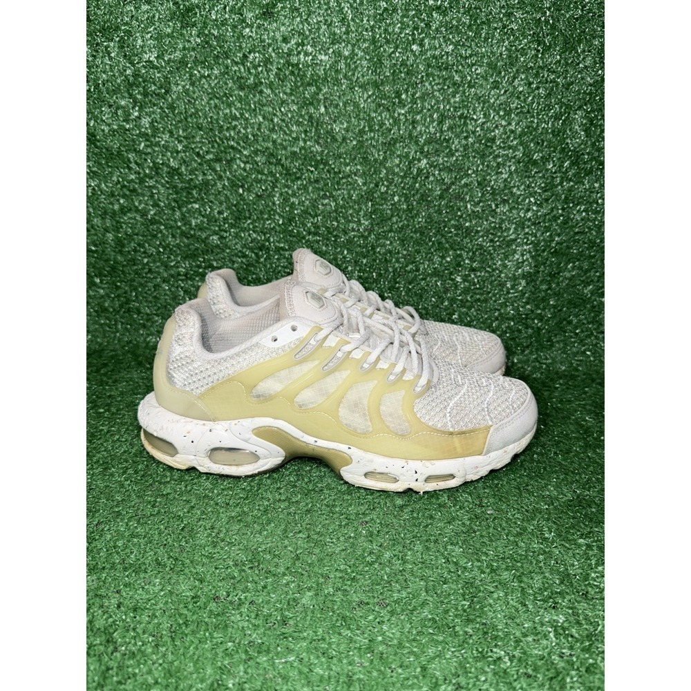 Nike Mens Size 8 Air Max Plus Terrascape White Pure Platinum Gym Running Shoes